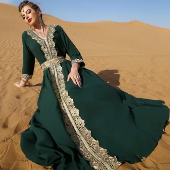 Tumši zaļa izšūtās mežģīnes eleganti retro resort krāšņs Tuvo Austrumu sieviešu apģērbu